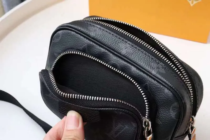 LOV2 Bags - Fashion Bags  1121