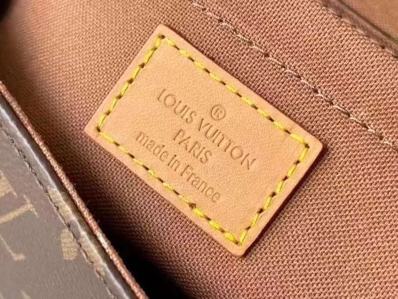 LOV2 Bags - Fashion Bags  1134