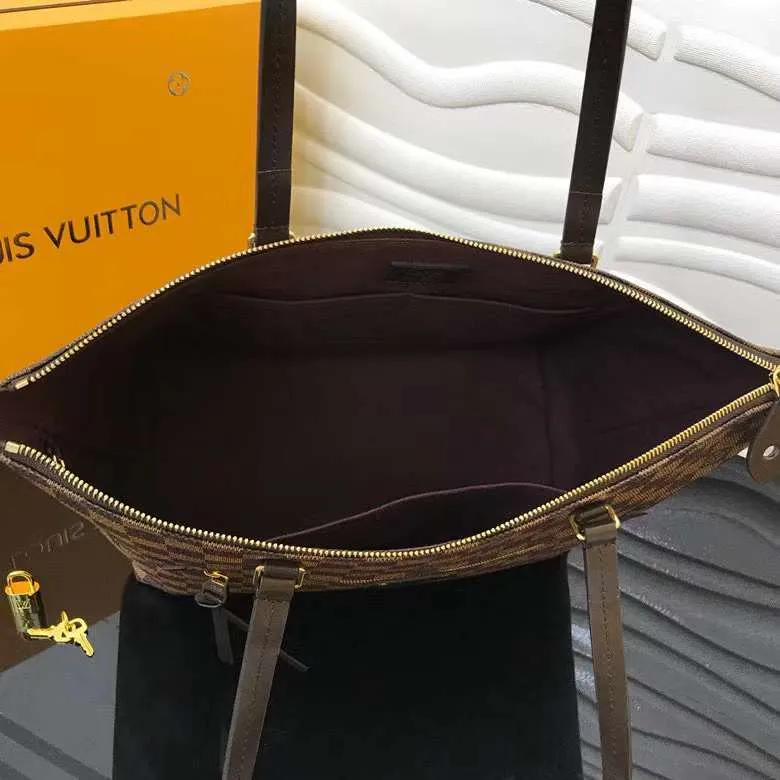 LOV2 Bags - Fashion Bags  1135