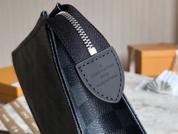 LOV2 Bags - Fashion Bags  1139