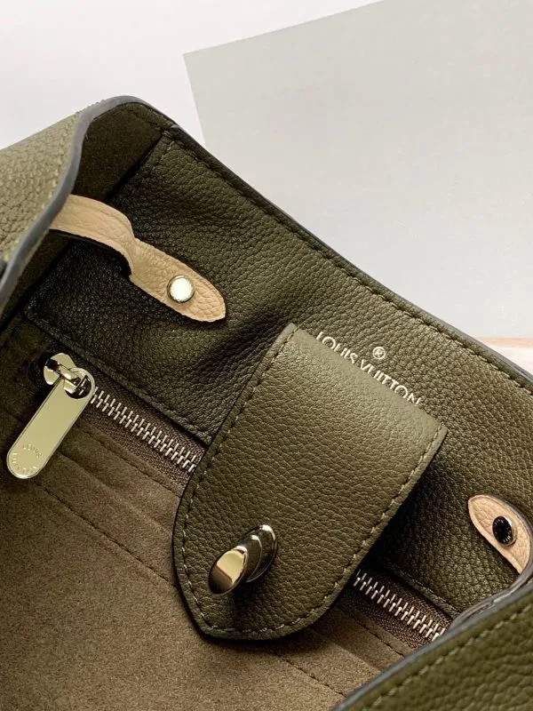 LOV2 Bags - Fashion Bags  1153