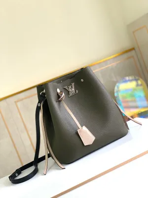 LOV2 Bags - Fashion Bags  1153