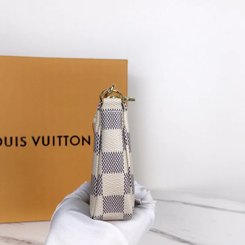 LOV2 Bags - Fashion Bags  1160