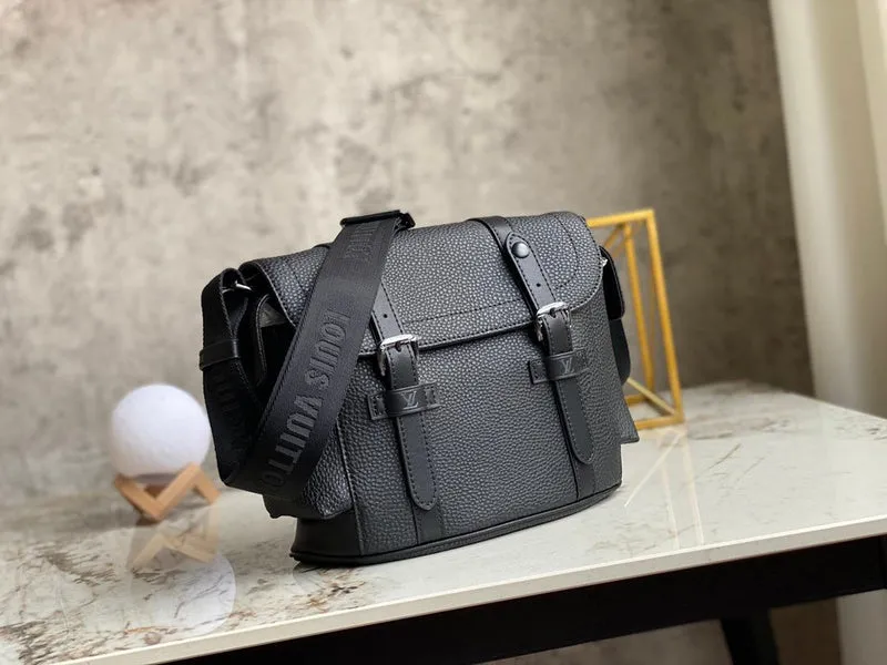 LOV2 Bags - Fashion Bags  1202
