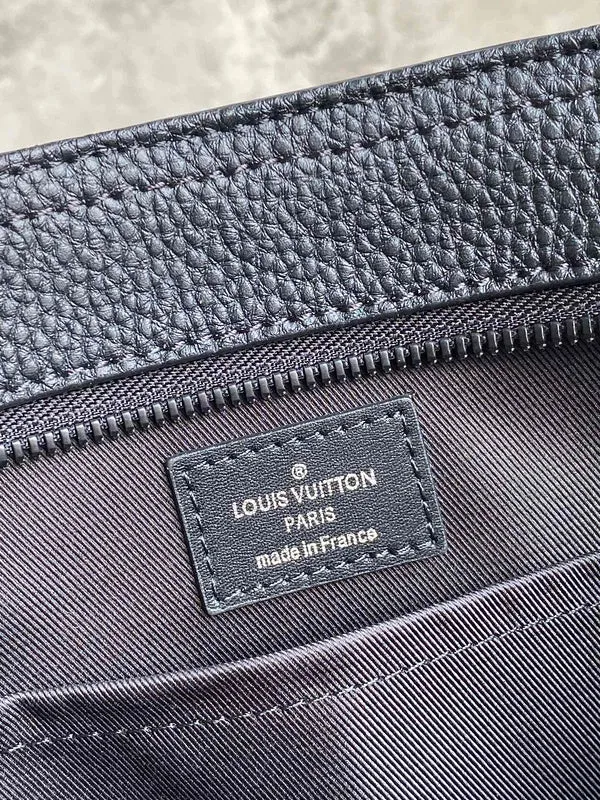 LOV2 Bags - Fashion Bags  1204