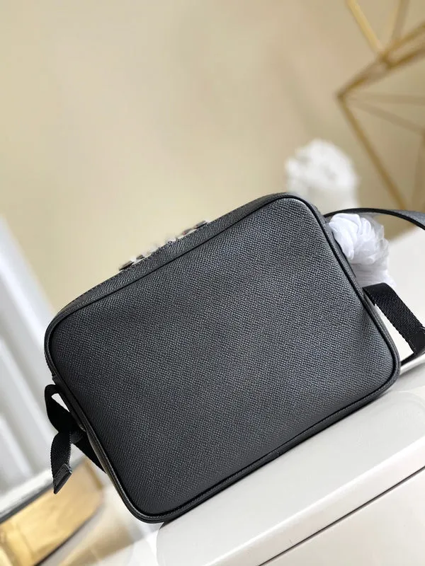 LOV2 Bags - Fashion Bags  1212