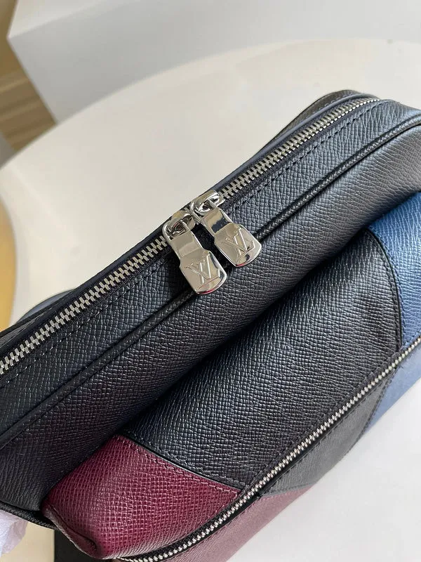 LOV2 Bags - Fashion Bags  1212