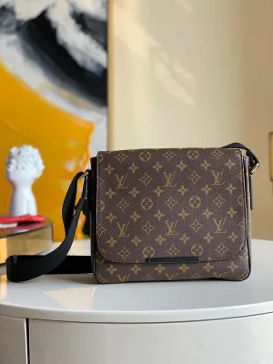 LOV2 Bags - Fashion Bags  1244