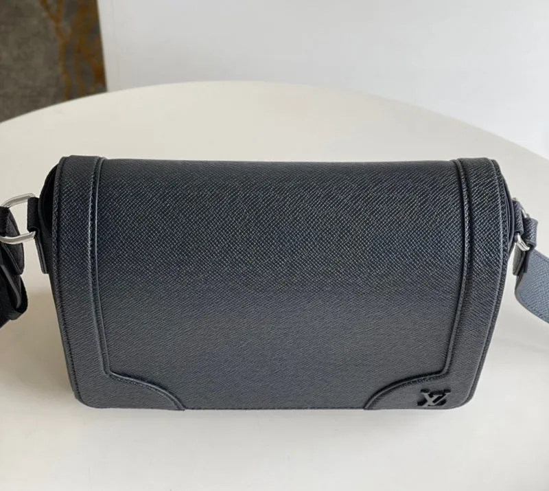 LOV2 Bags - Fashion Bags  1247