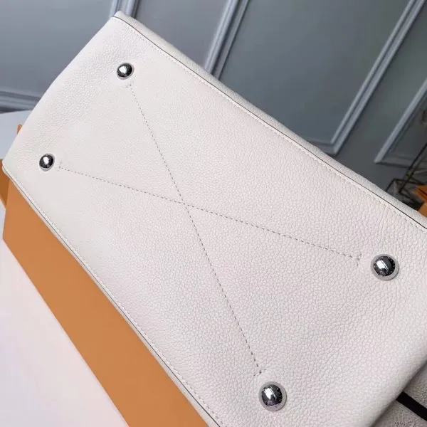 LOV2 Bags - Fashion Bags  1265