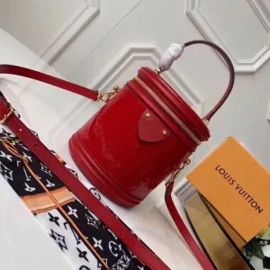 LOV2 Bags - Fashion Bags  1275