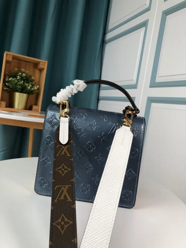 LOV2 Bags - Fashion Bags  1307