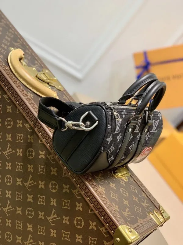LOV2 Bags - Fashion Bags  1326