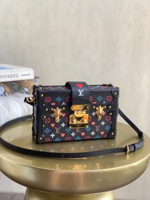 LOV2 Bags - Fashion Bags  1366