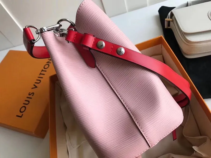 LOV2 Bags - Fashion Bags  1395