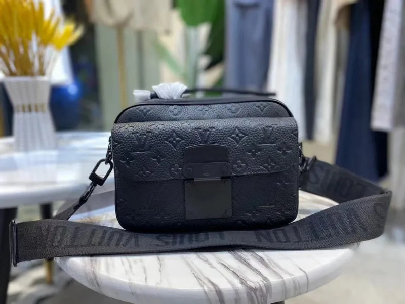 LOV2 Bags - Fashion Bags  1423