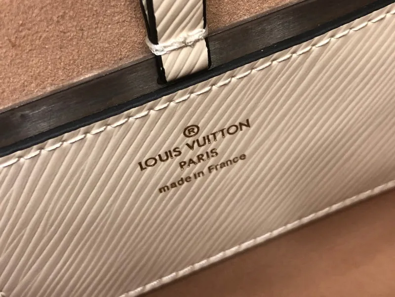 LOV2 Bags - Fashion Bags  1519