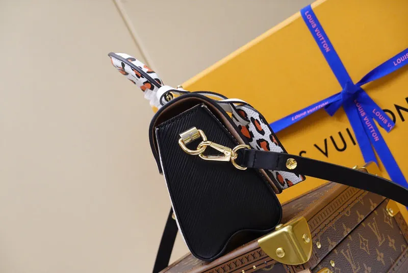 LOV2 Bags - Fashion Bags  1519