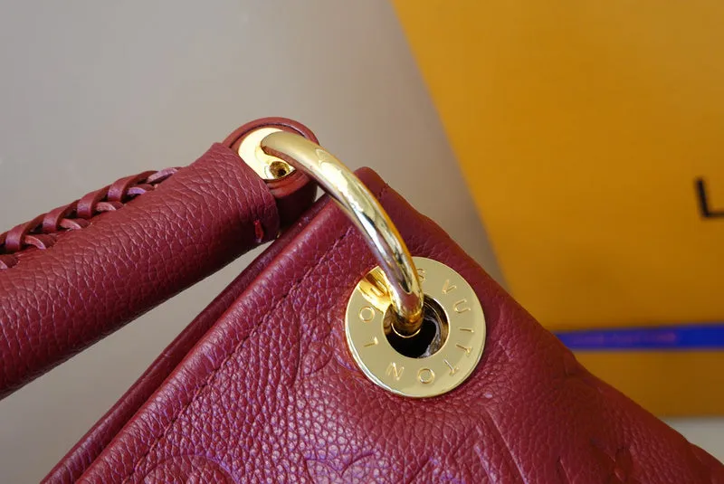 LOV2 Bags - Fashion Bags  1549