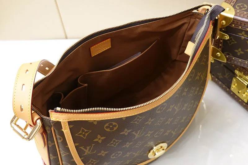 LOV2 Bags - Fashion Bags  1556
