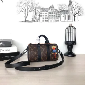 LOV2 Bags - Fashion Bags  1582