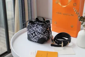 LOV2 Bags - Fashion Bags  1591