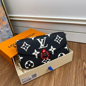 LOV2 Bags - Fashion Bags  1593