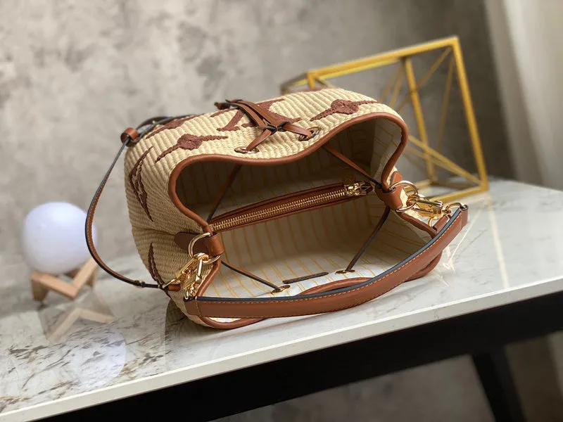LOV2 Bags - Fashion Bags  1627
