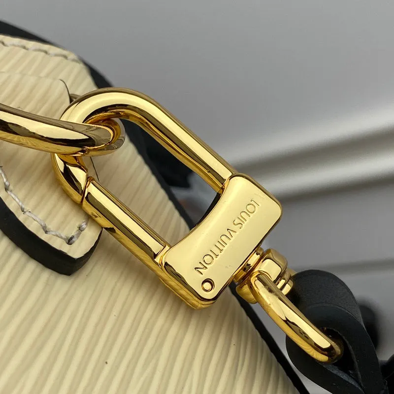LOV2 Bags - Fashion Bags  1640