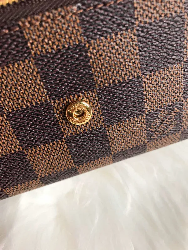 LOV2 Bags - Fashion Bags  1660