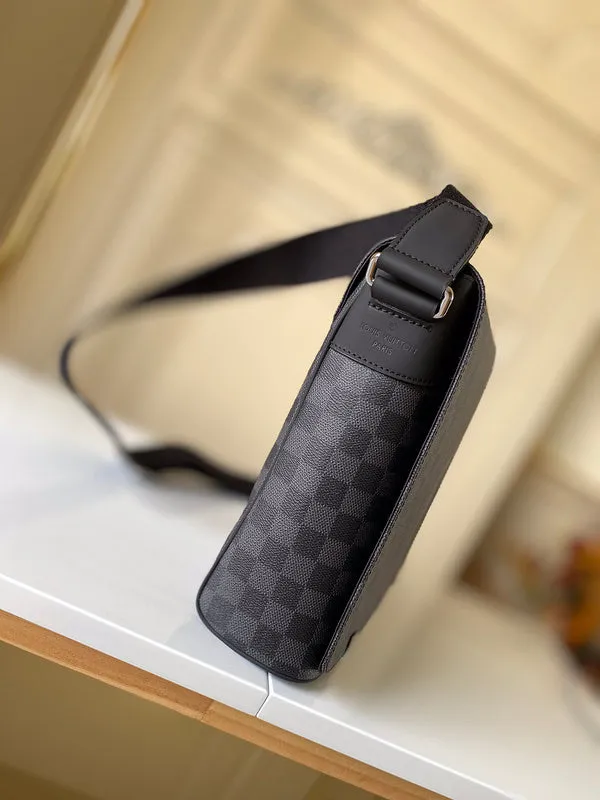 LOV2 Bags - Fashion Bags  1674