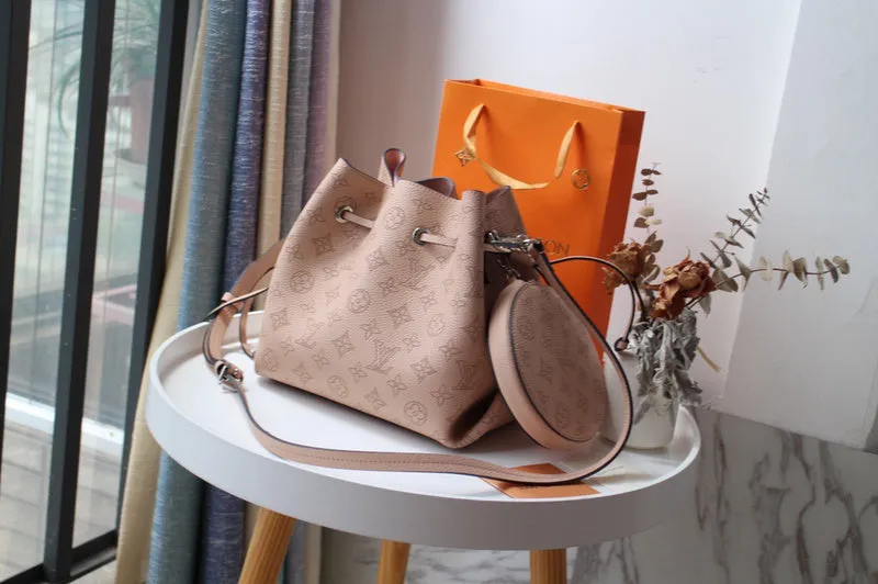 LOV2 Bags - Fashion Bags  1711