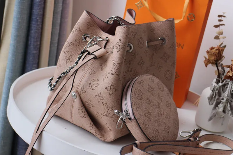LOV2 Bags - Fashion Bags  1711