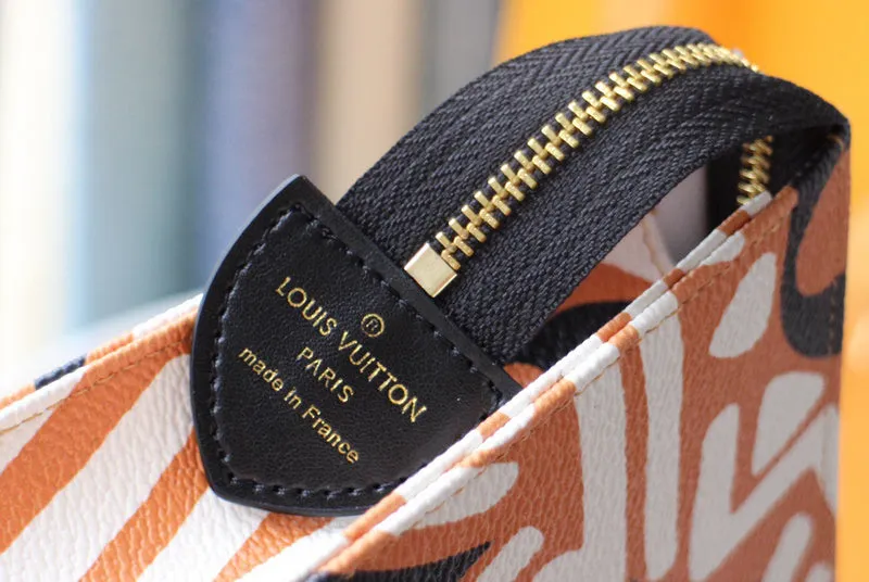LOV2 Bags - Fashion Bags  1725