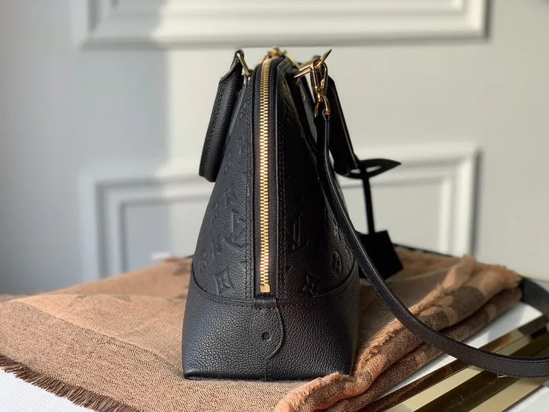 LOV2 Bags - Fashion Bags  1764