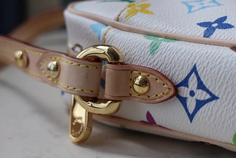 LOV2 Bags - Fashion Bags  1793