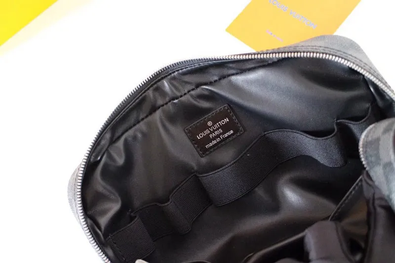 LOV2 Bags - Fashion Bags  1800