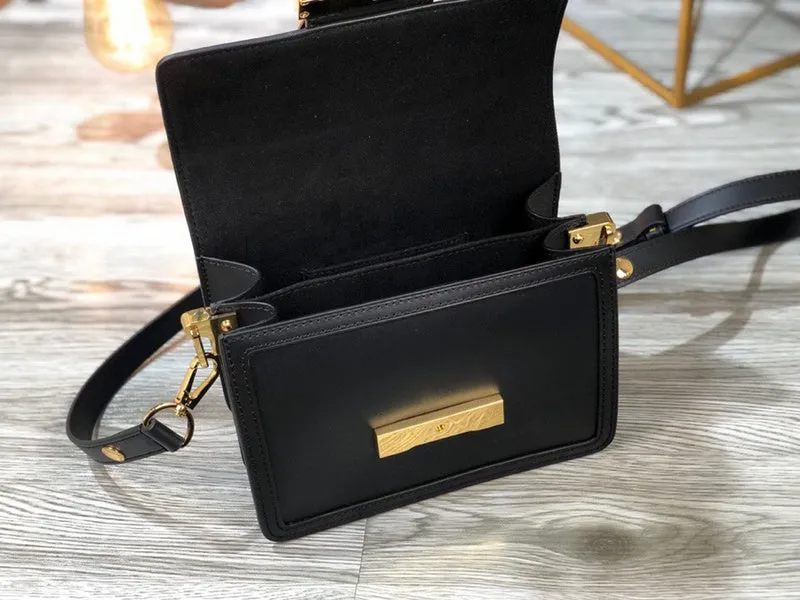LOV2 Bags - Fashion Bags  1829