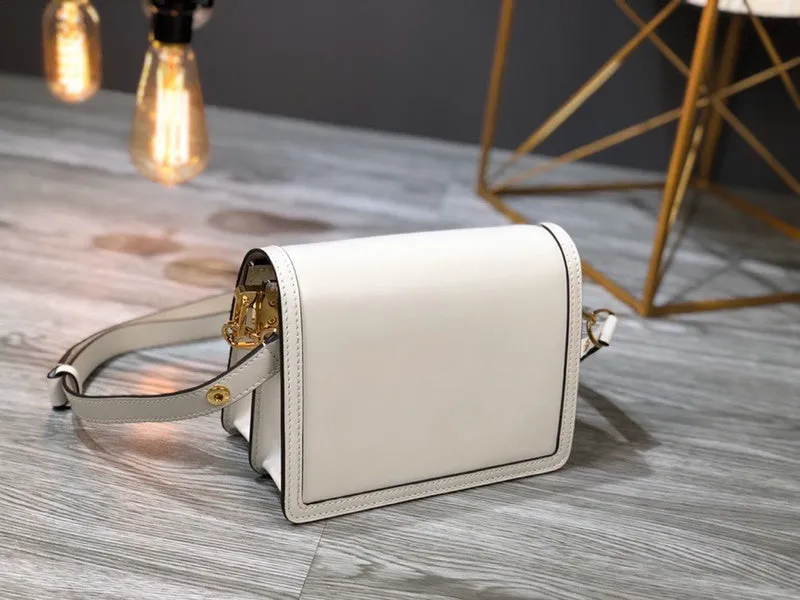 LOV2 Bags - Fashion Bags  1830
