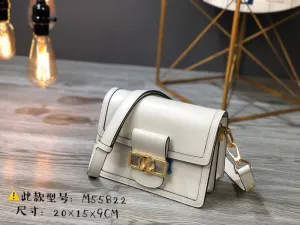 LOV2 Bags - Fashion Bags  1830