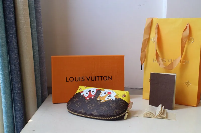 LOV2 Bags - Fashion Bags  1850