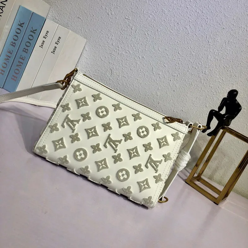 LOV2 Bags - Fashion Bags  1902