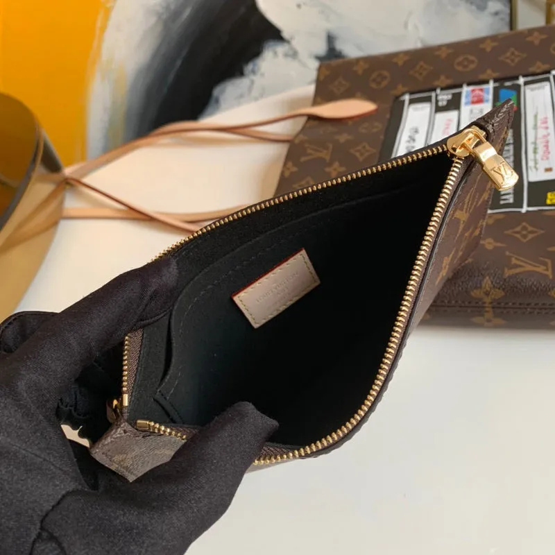 LOV2 Bags - Fashion Bags  1912