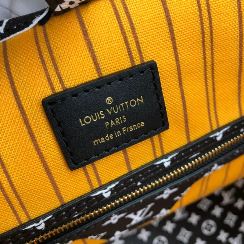 LOV2 Bags - Fashion Bags  1923