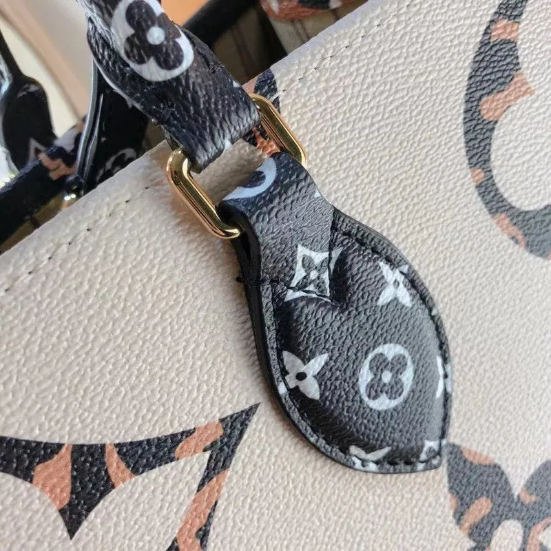 LOV2 Bags - Fashion Bags  1931