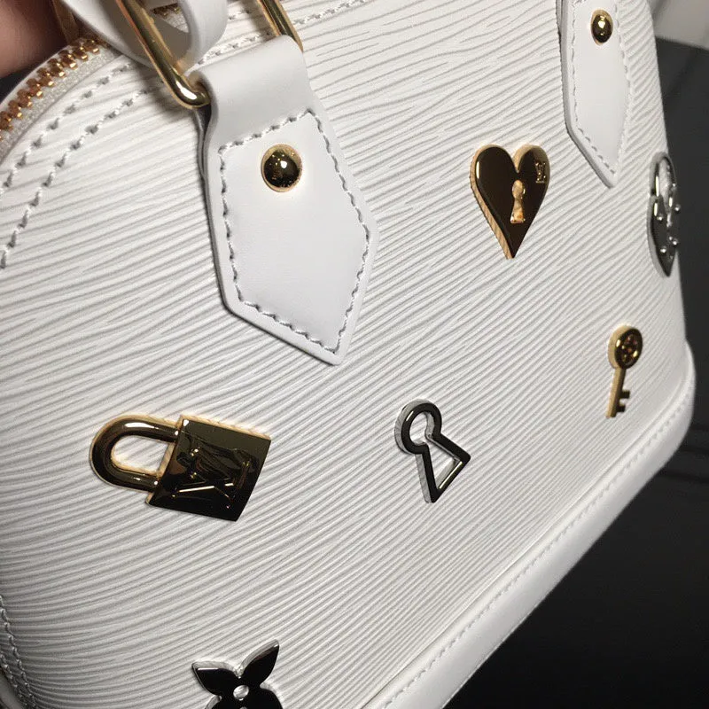 LOV2 Bags - Fashion Bags  1972