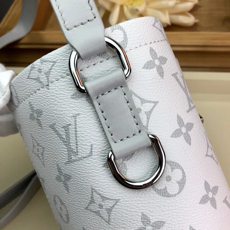 LOV2 Bags - Fashion Bags  1995