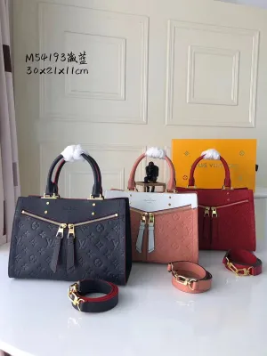 LOV2 Bags - Fashion Bags  2039