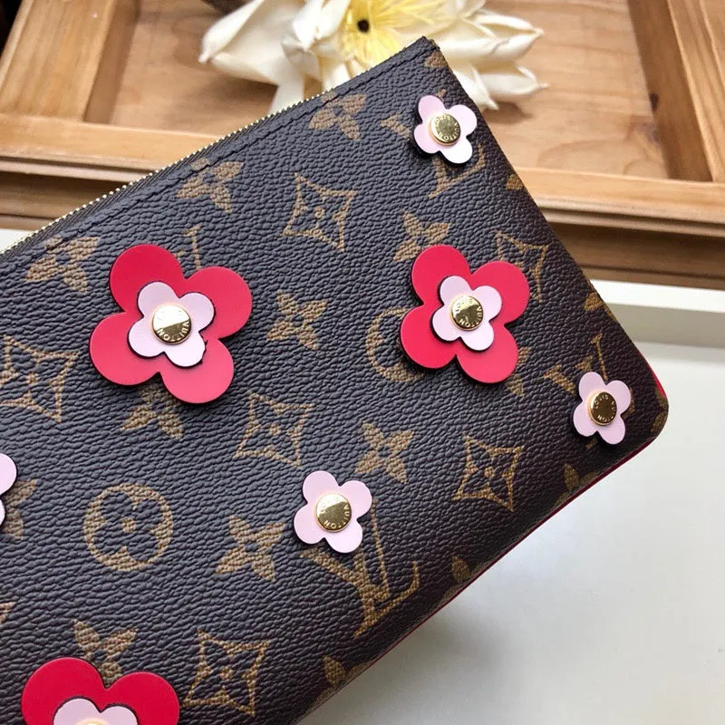 LOV2 Bags - Fashion Bags  2040