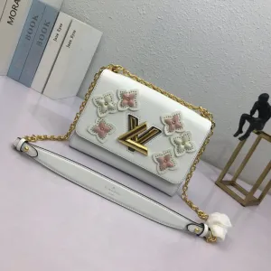 LOV2 Bags - Fashion Bags  2044